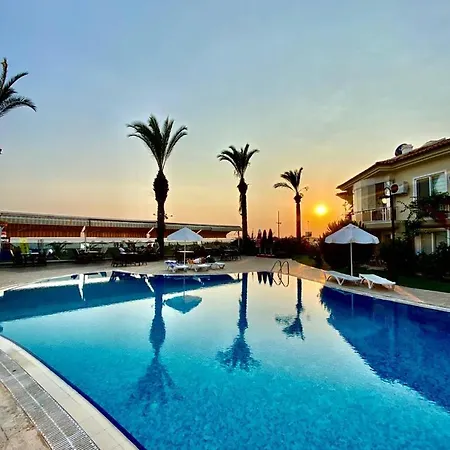 Fethiye Calis'Da Denize Sifir Oezel Plajli Lueks Daire *